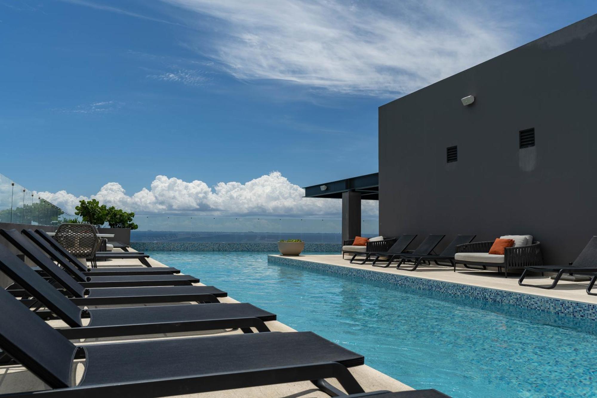 Magnificent View Of The Caribbean Sea/3Pool/Skybar By Yeah Apartment Playa del Carmen Bagian luar foto