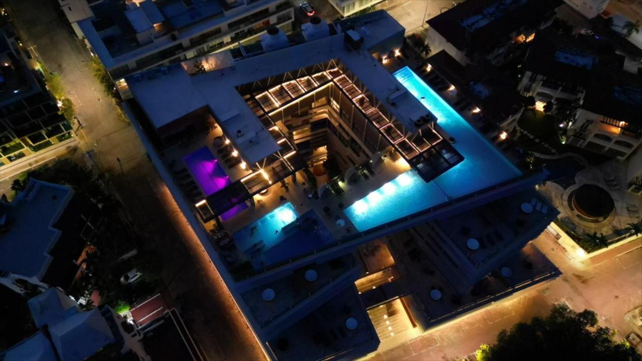 Magnificent View Of The Caribbean Sea/3Pool/Skybar By Yeah Apartment Playa del Carmen Bagian luar foto